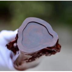 【海黄仿梅桩笔筒】  