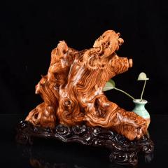 《祥龙献瑞》太行崖柏万年陈化料，一木难求，精工细作，造型独特，意境佳作，纹理细腻，360度菩萨云纹，S纹