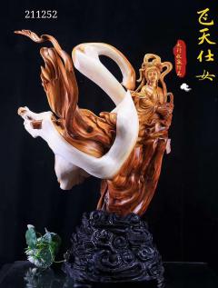 【飞天仕女】大气珍藏品！太行崖柏极品旋转美料，非常难得，精工镂空雕刻，全手工细工而成，极其难得！精工好料，值得珍藏！ 
