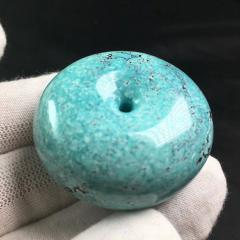 天然原矿绿松石平安扣面包圈，瓷度杠杠滴，越跑越漂亮，厚实大气，市场罕见