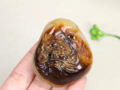 【籽.钟馗纳福】新疆和田籽料钟馗挂件 玉质温润 油性十足 皮色老熟 毛孔清晰 精雕钟馗，豹头环眼，铁面虬鬓，相貌奇异，神态威严，钟魁伴于身畔，也会给您带来平安，驱邪送福