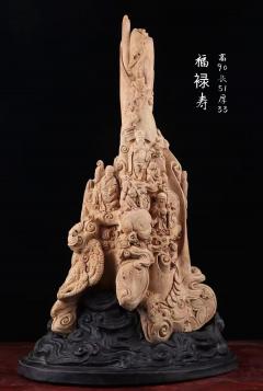 印尼沉香，福禄寿 香味浓郁，雕工精细，开脸慈祥和蔼可亲，整体设计热闹喜气，福禄老儿组构，全手工打造，收藏价值高！