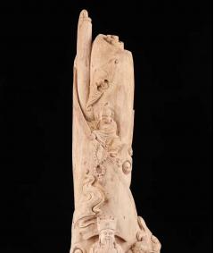 印尼沉香，福禄寿 香味浓郁，雕工精细，开脸慈祥和蔼可亲，整体设计热闹喜气，福禄老儿组构，全手工打造，收藏价值高！