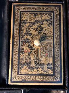 高级货！民国大漆储物盒尺寸如图，人物画法细腻，精美漂亮，品相完美，钥匙齐全，完美