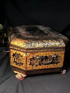 高级货！民国大漆储物盒尺寸如图，人物画法细腻，精美漂亮，品相完美，钥匙齐全，完美