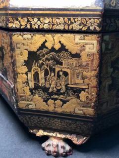 高级货！民国大漆储物盒尺寸如图，人物画法细腻，精美漂亮，品相完美，钥匙齐全，完美