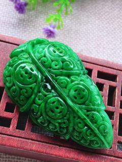 辣绿仿古雕花事业有成，完美，尺寸52/31.3/9.6，1899