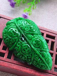 辣绿仿古雕花事业有成，完美，尺寸52/31.3/9.6，1899