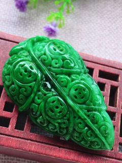 辣绿仿古雕花事业有成，完美，尺寸52/31.3/9.6，1899